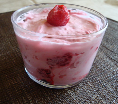 Mousse aux chamallows et framboises