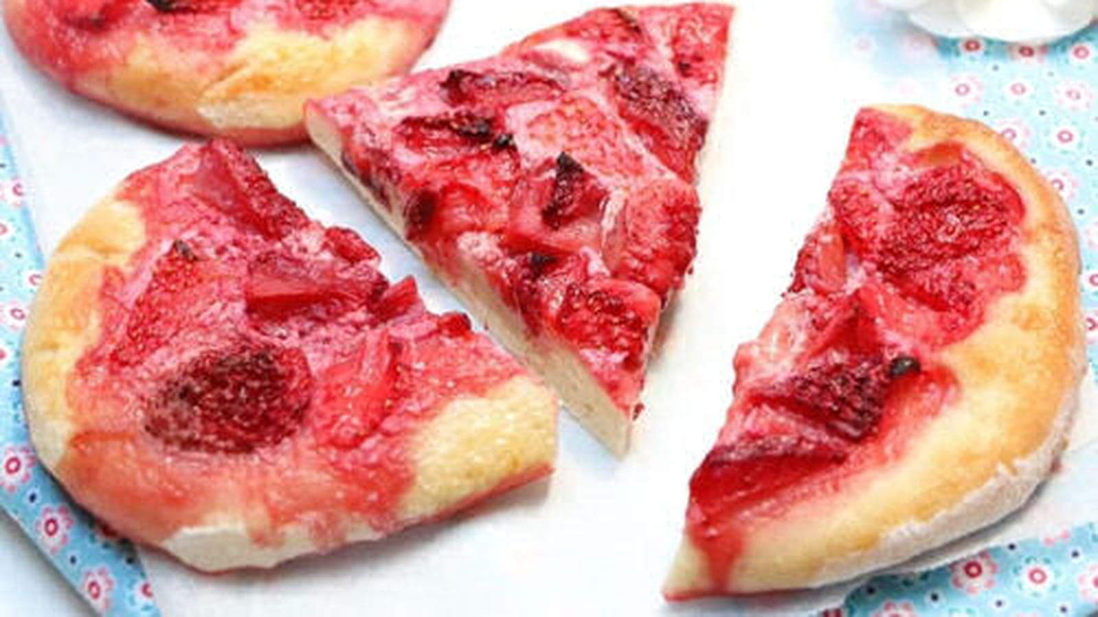 Focaccia sucrée aux fraises