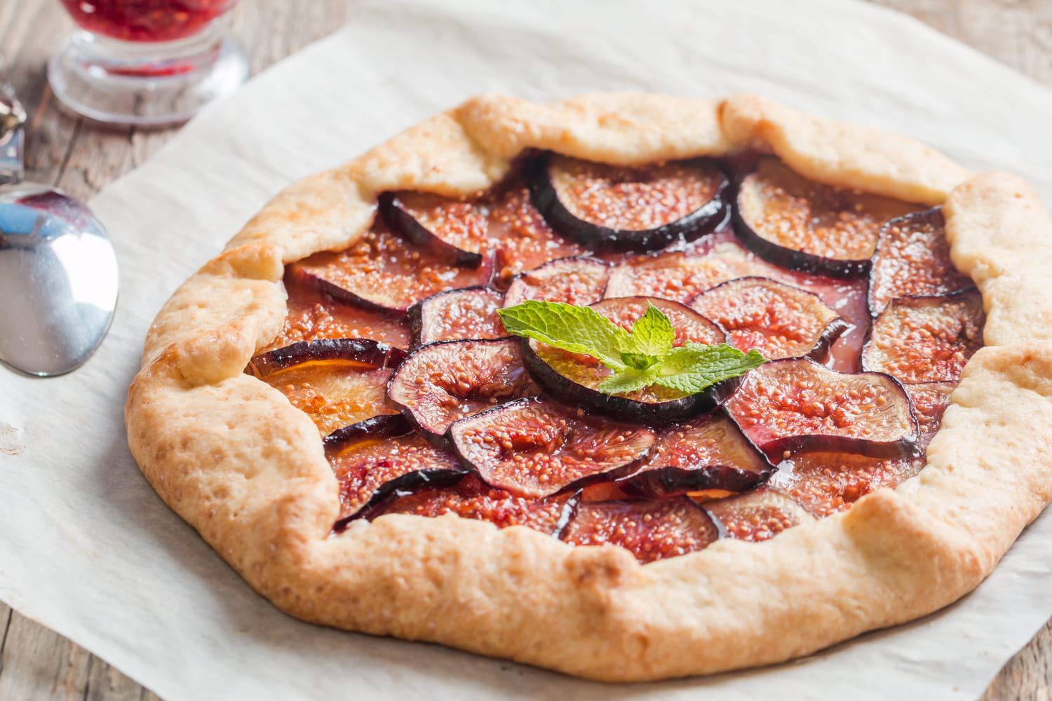 Tarte Fine Aux Figues La Recette De Cyril Lignac Dans Tous En Cuisine Tarte Fine Aux Figues La Recette De Cyril Lignac Dans Tous En Cuisine