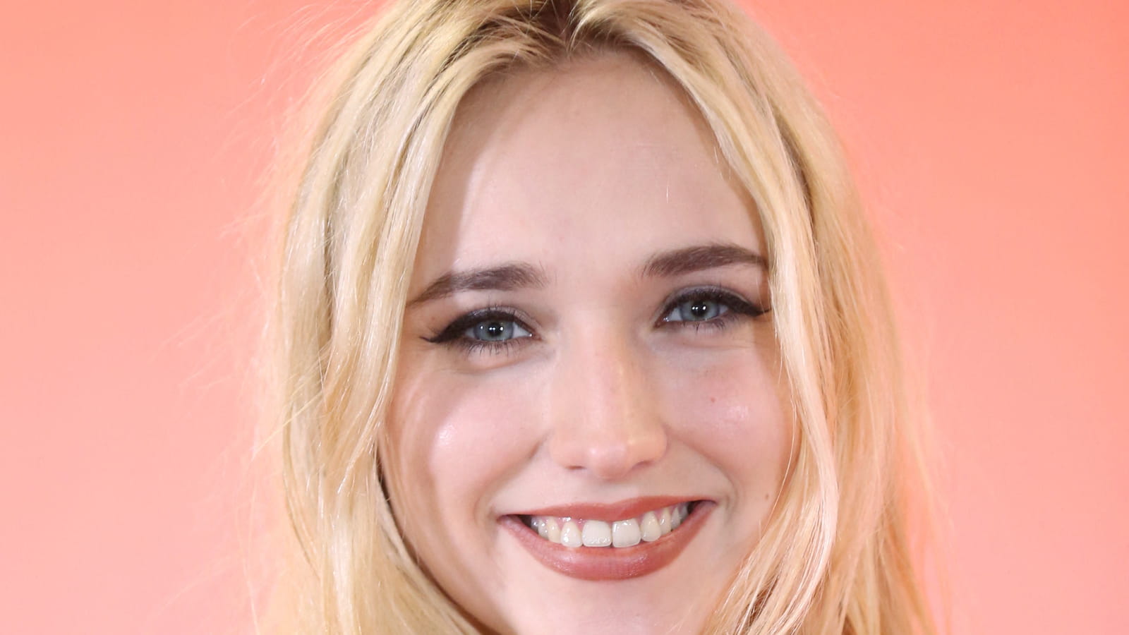 Chloé Jouannet,  avant