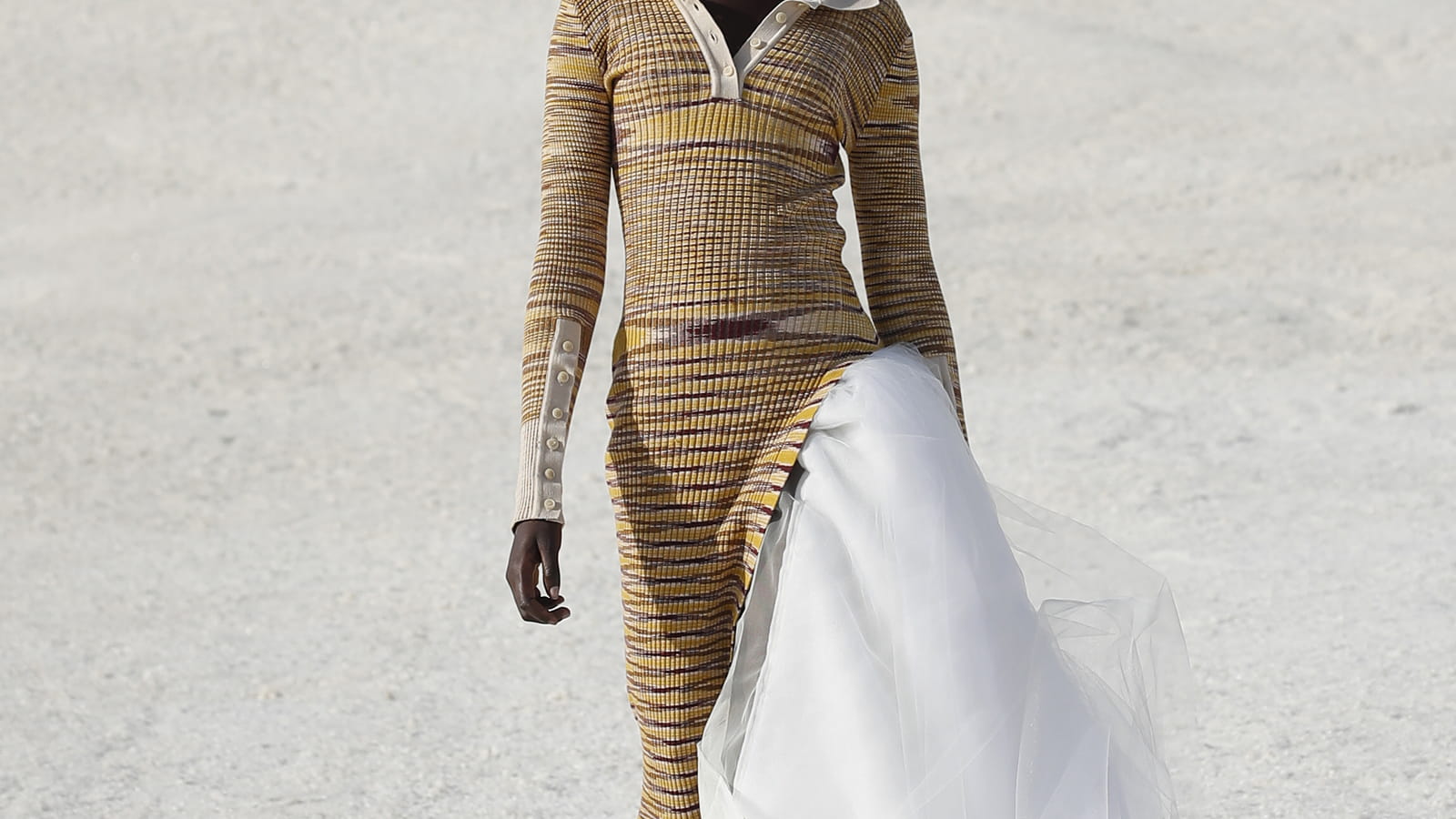 Look 29