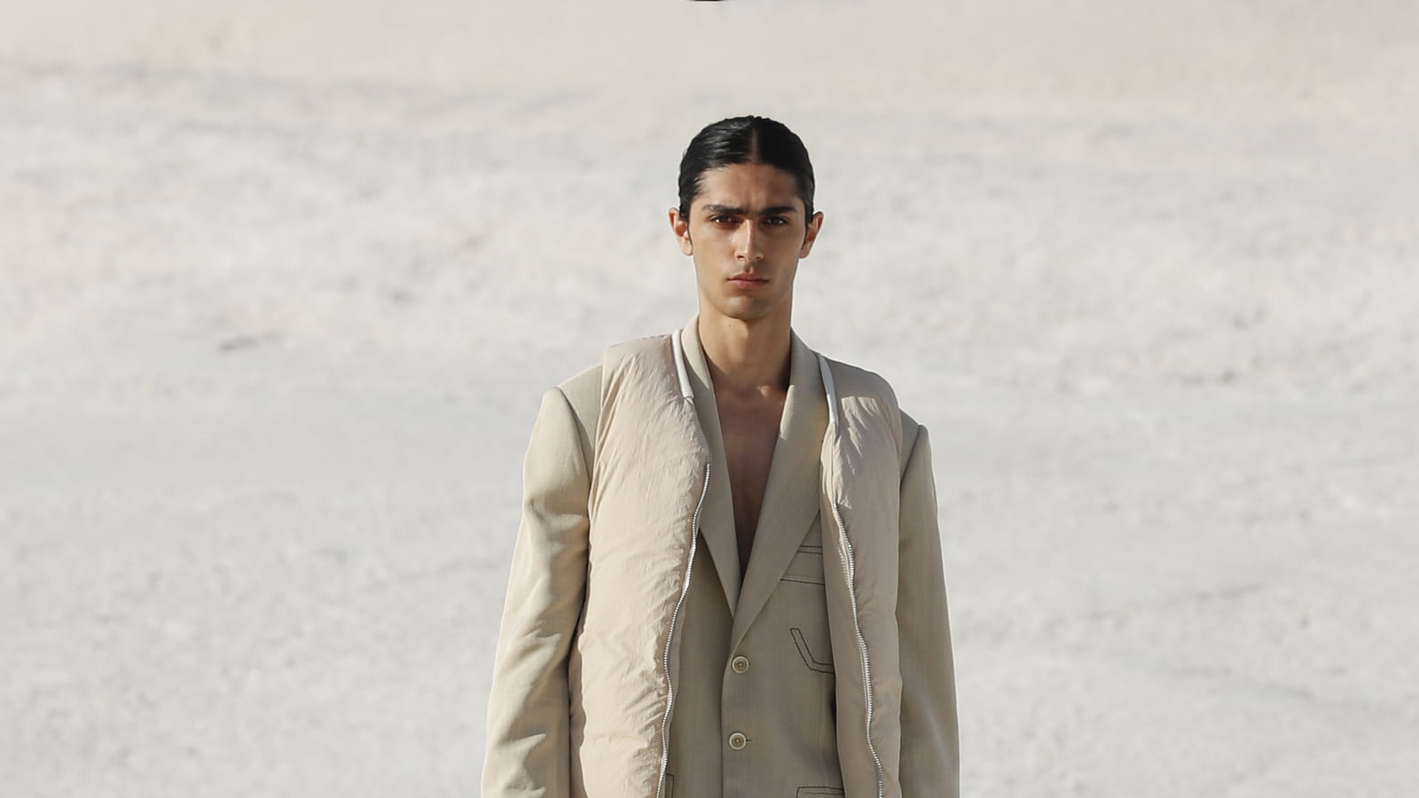 Look 26