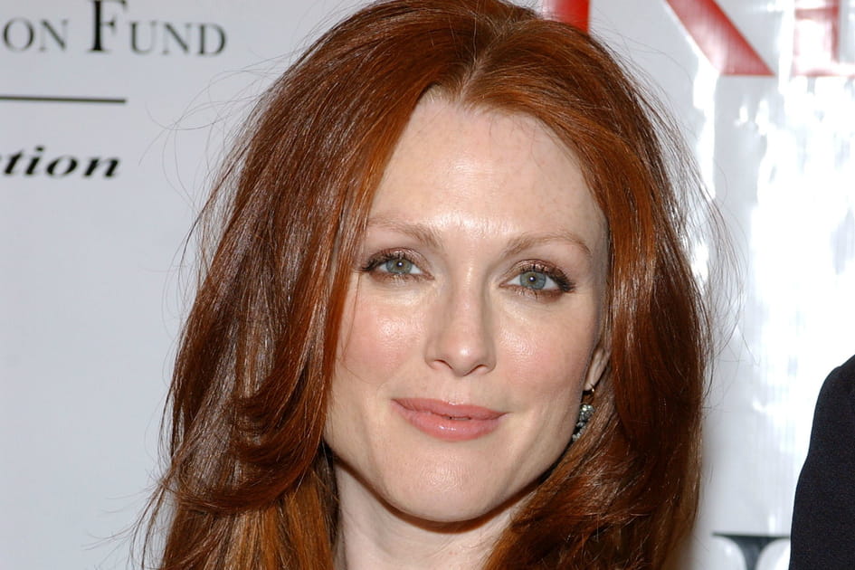 Le regard envo&ucirc;tant de Julianne Moore