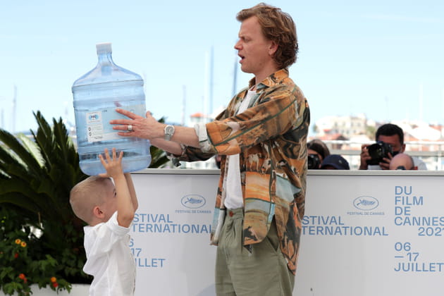 Alex Lutz a une petite soif