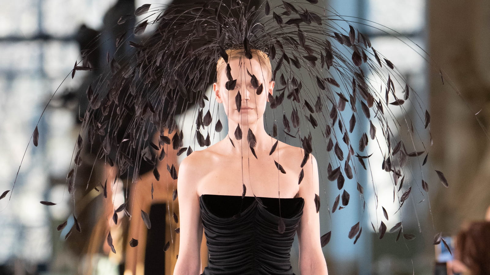 Look 27