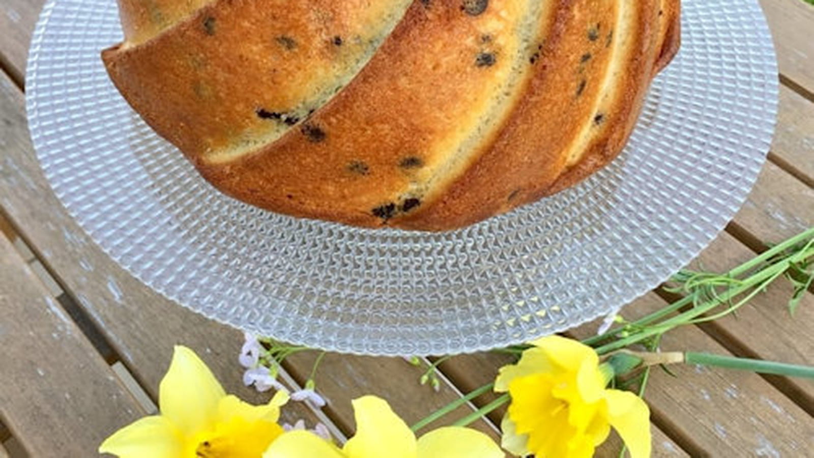 Gâteau au fromage blanc, pépites de chocolat et fleur d'oranger