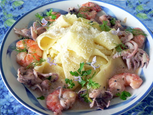 Pâtes fraiches de la mer à la crème de coco
