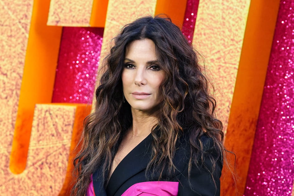 Sandra Bullock, rayonnante au fil des ans  gr&acirc;ce &agrave; un nettoyage de peau r&eacute;gulier
