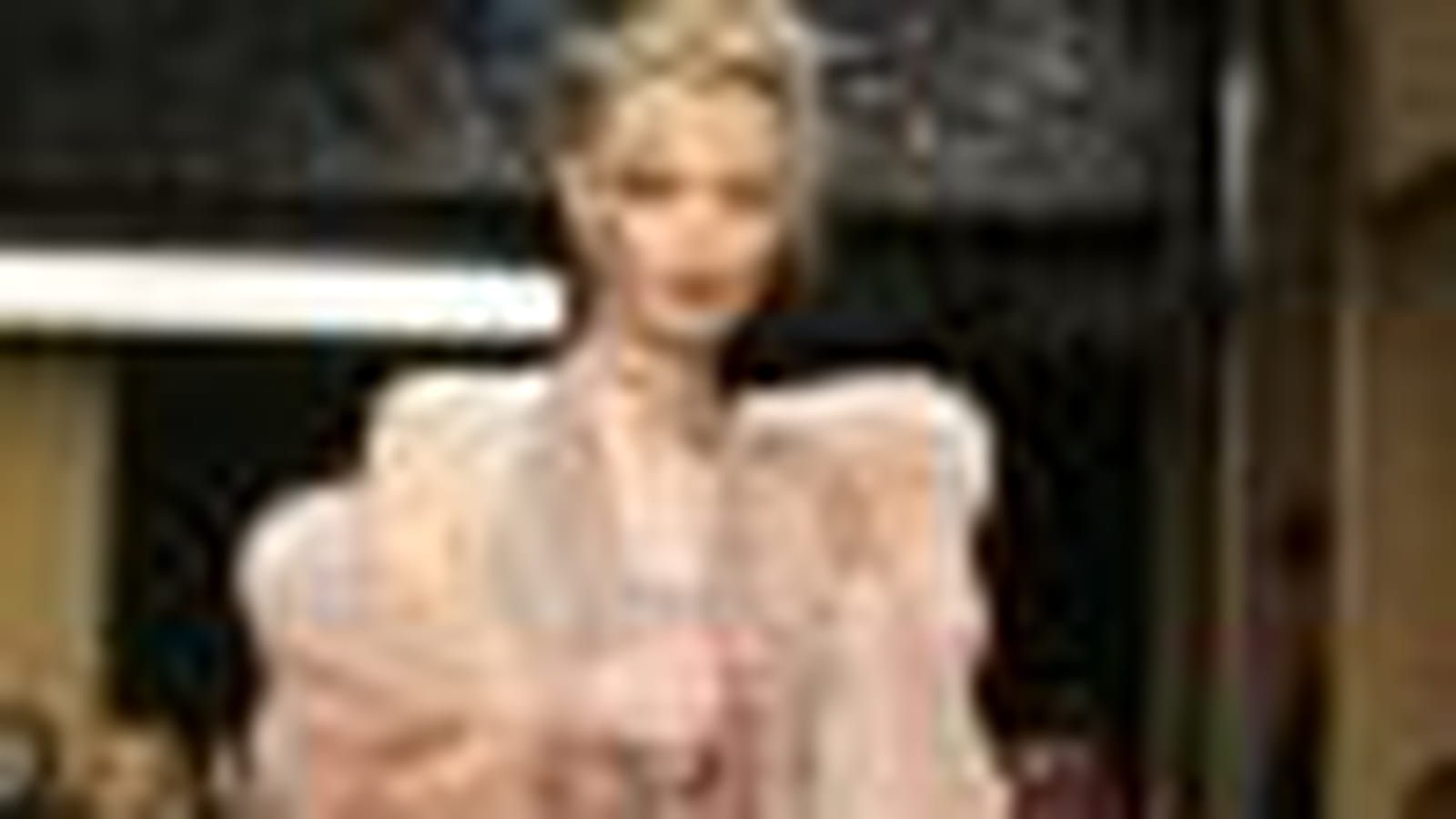 Robe longue couleur chair de Sonia Rykiel