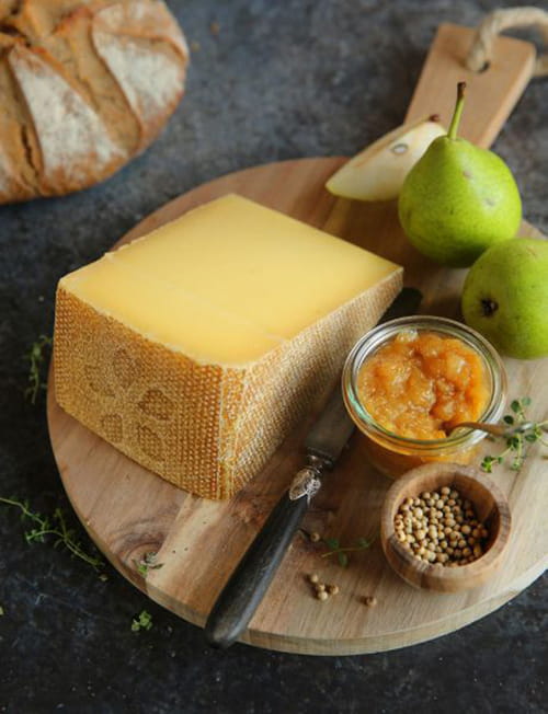 Saint Mont des Alpes Entremont et chutney de poire