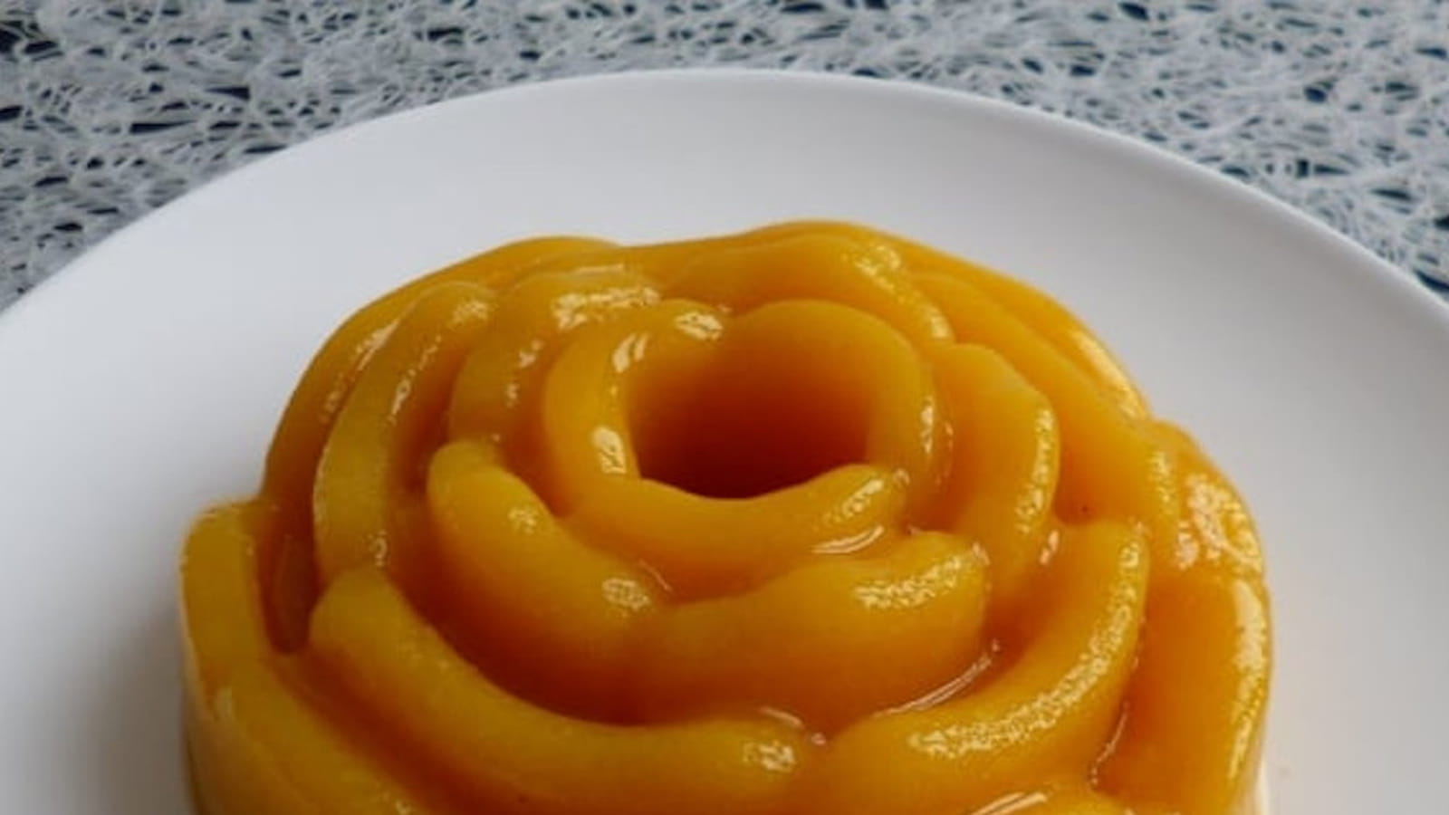 Flan détox pamplemousse-ananas-mangue-fruits de la passion-gingembre à l'agar-agar