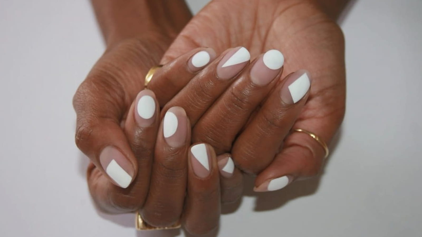 Ongles mats 
