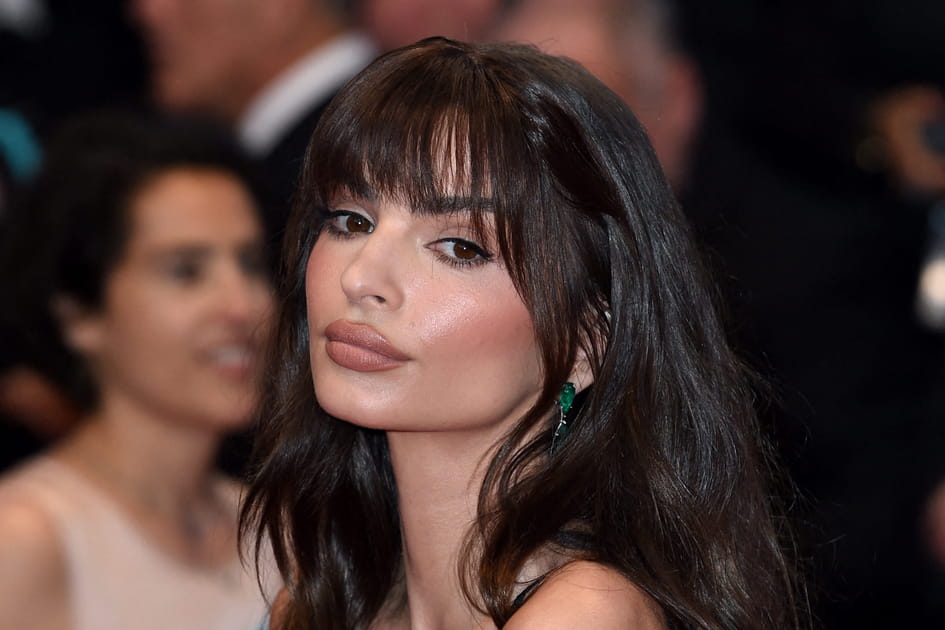 La frange longue d'Emily Ratajkowski