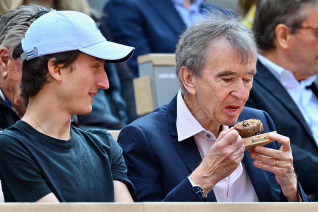 Bernard Arnault s'offre une pause gourmande à Roland-Garros