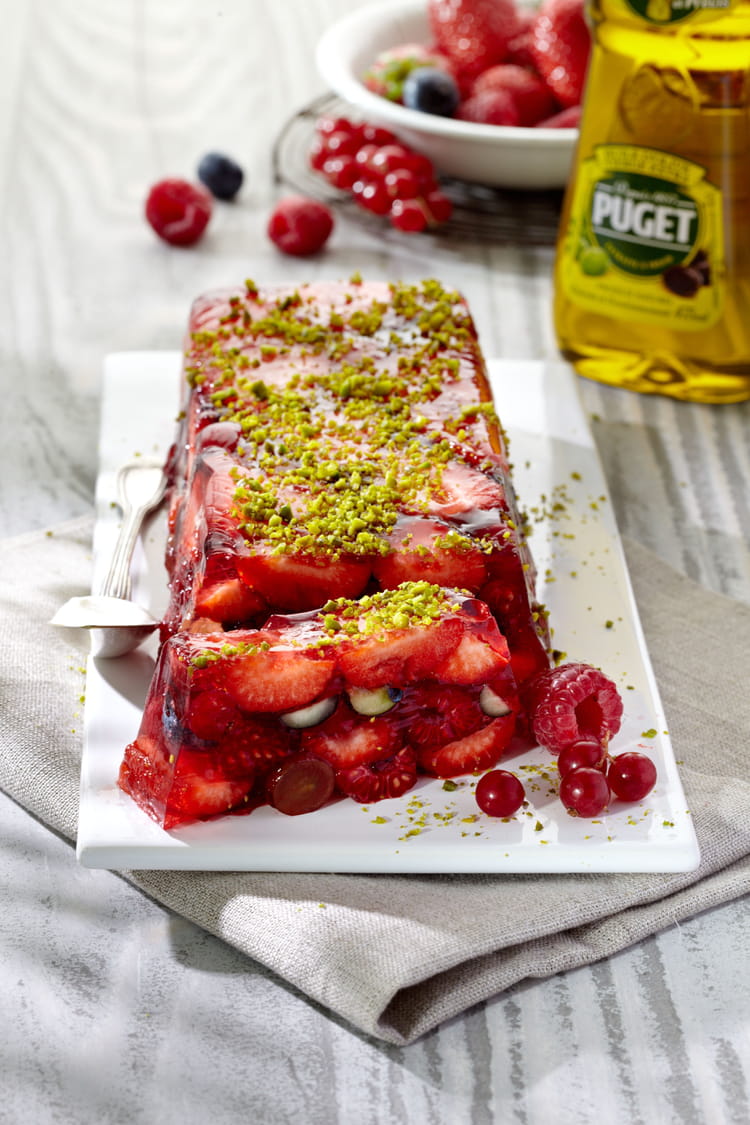 Recette de Terrine aux fruits rouges, fromage blanc mentholé