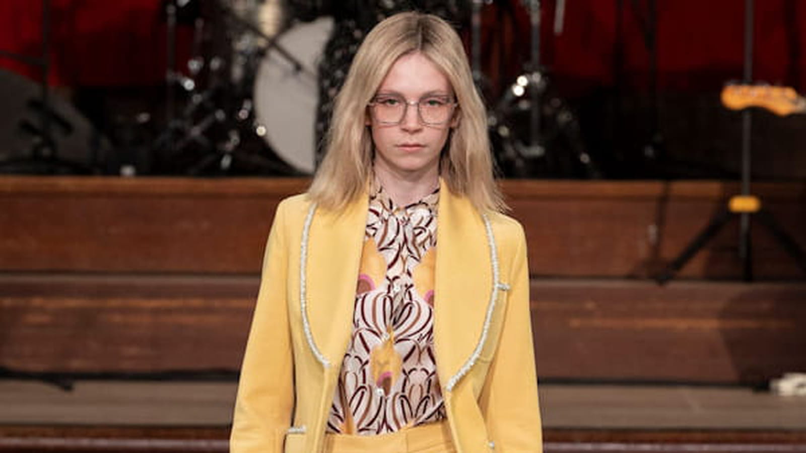 Look 19