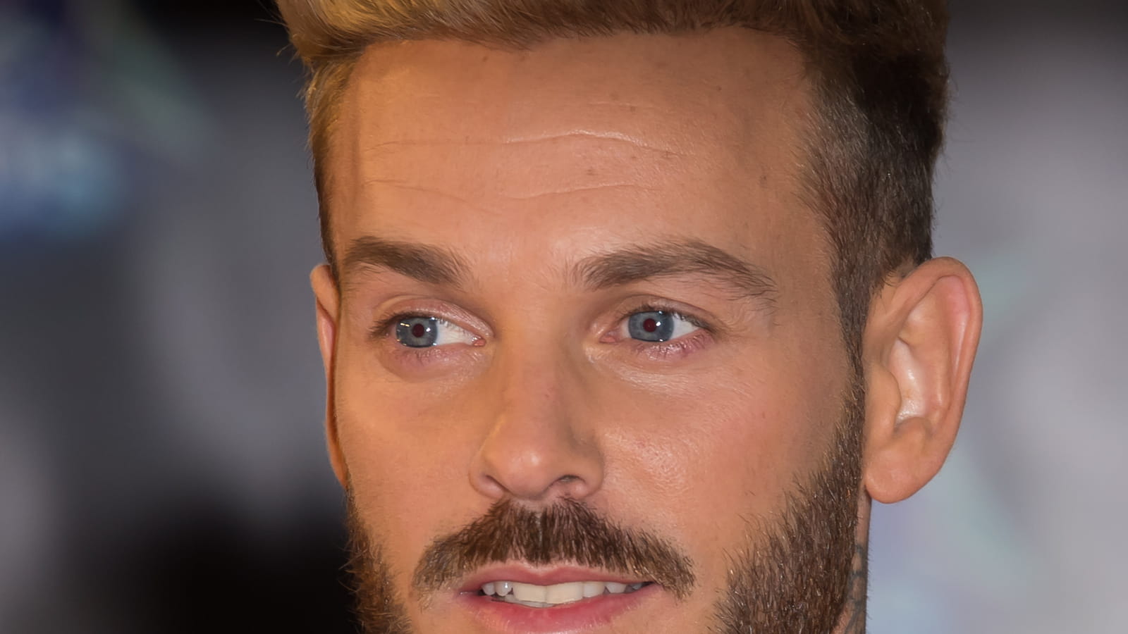 M. Pokora 