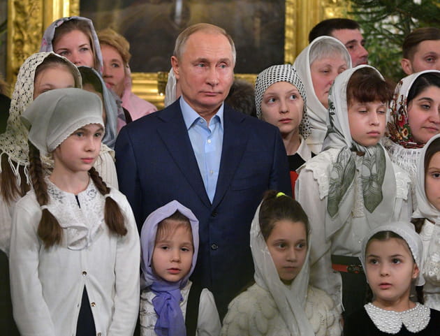 Vladimir Poutine durant la messe de minuit