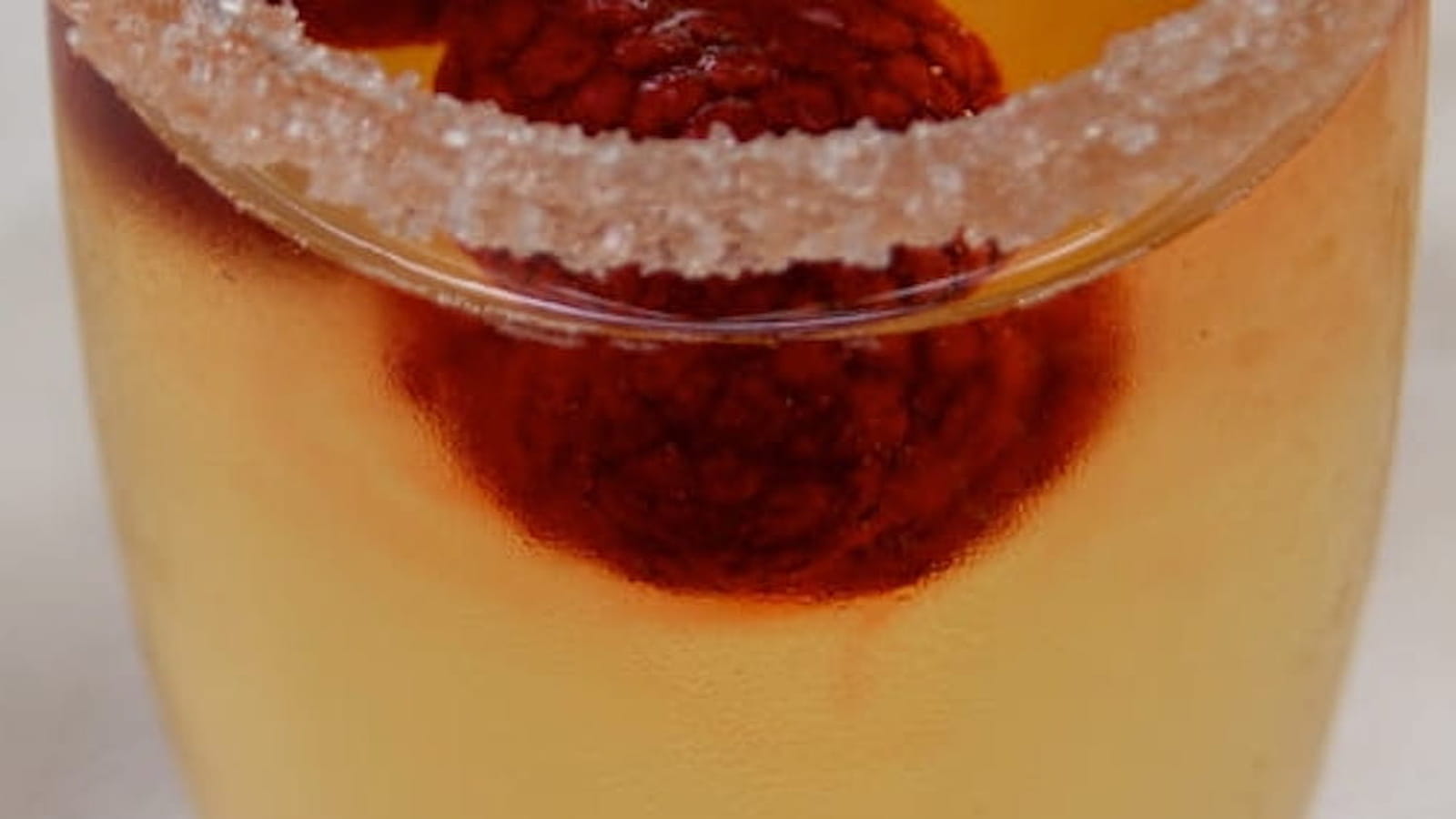 Champagne Ispahan