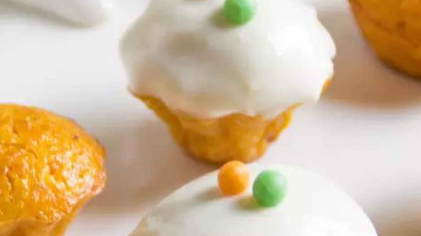 Mini carrot cakes aux écorces d'orange confites