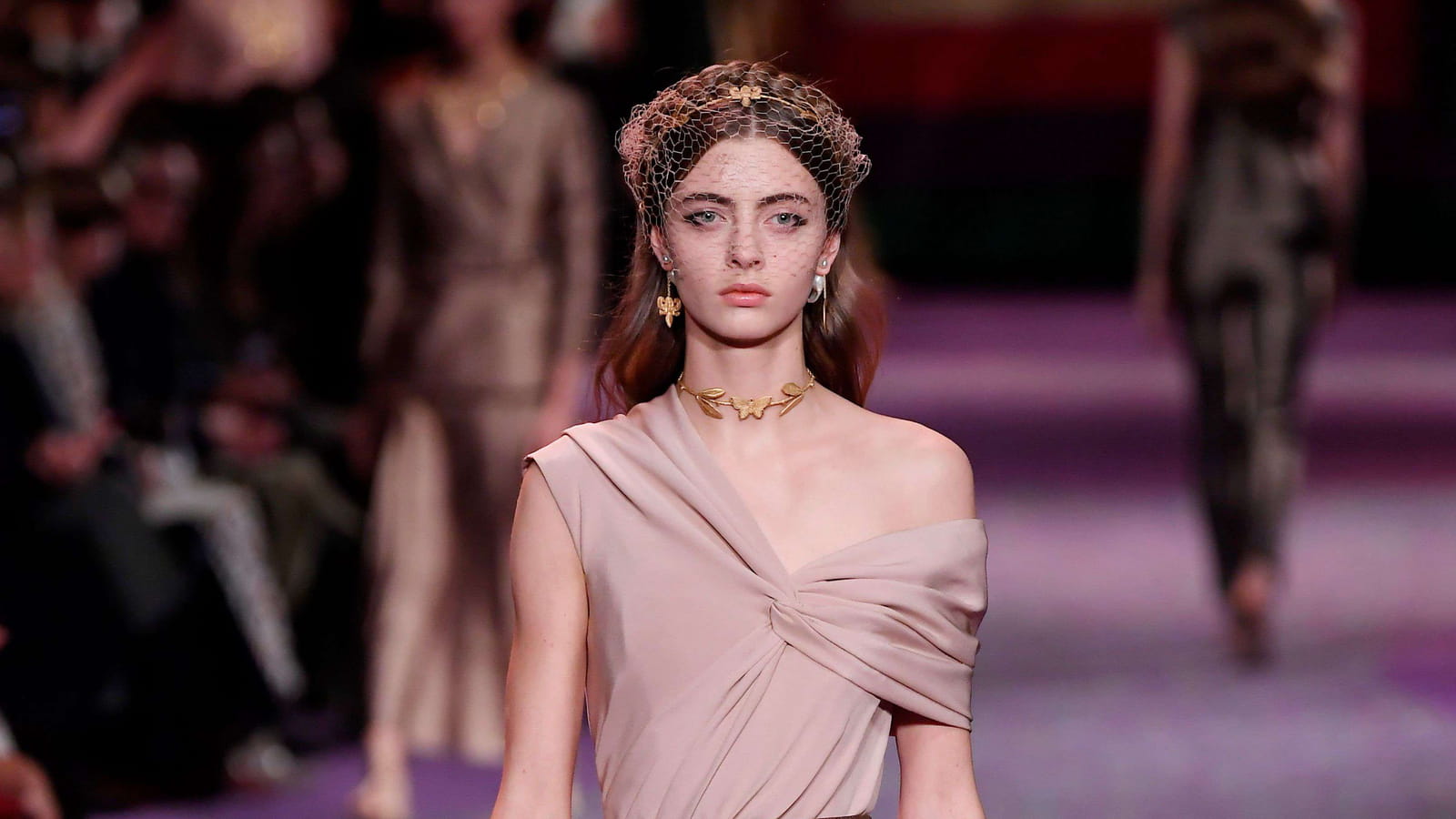 Look 5
