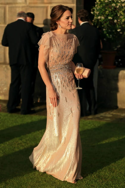Kate Middleton en robe Jenny Packham en 2016