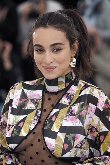 Le maquillage discret de Cam&eacute;lia Jordana