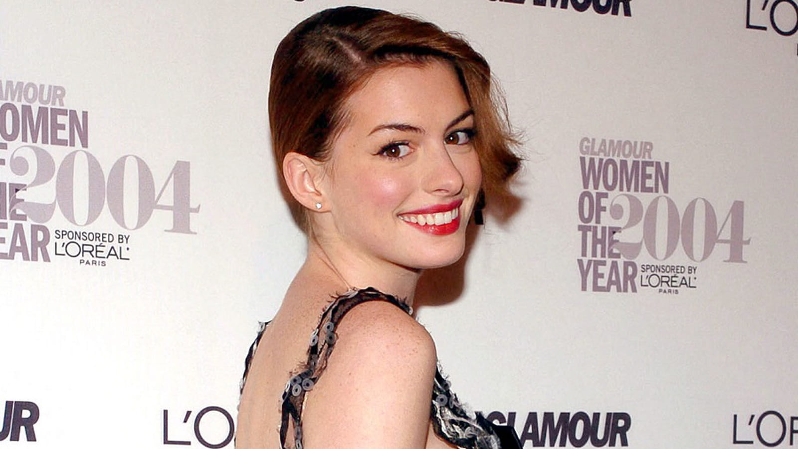 Anne Hathaway, 22 ans
