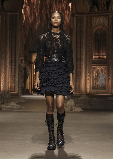 Look 30&nbsp;du d&eacute;fil&eacute; Dior