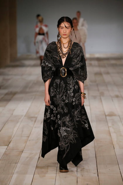 D&eacute;fil&eacute; Alexander McQueen printemps-&eacute;t&eacute; 2020