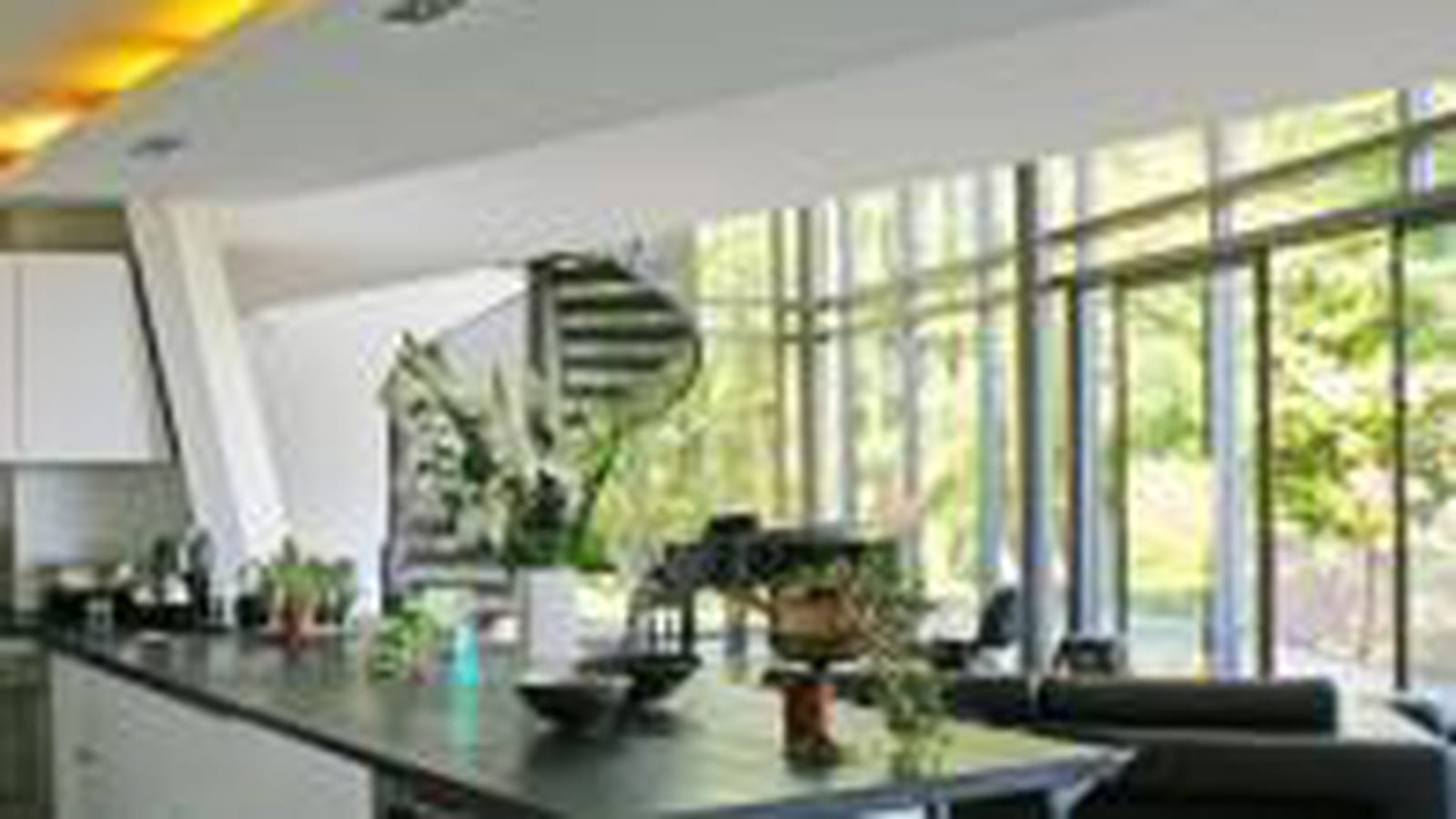 Contemporaine