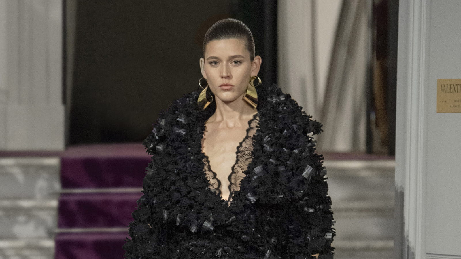 Look 30 du défilé Valentino