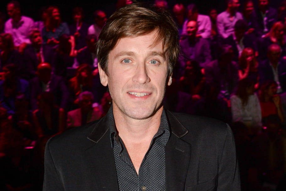 Thomas Dutronc, agacé par Françoise Hardy et ses "mots crus"