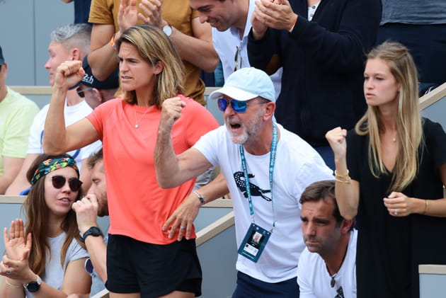 Amélie Mauresmo encourage la relève