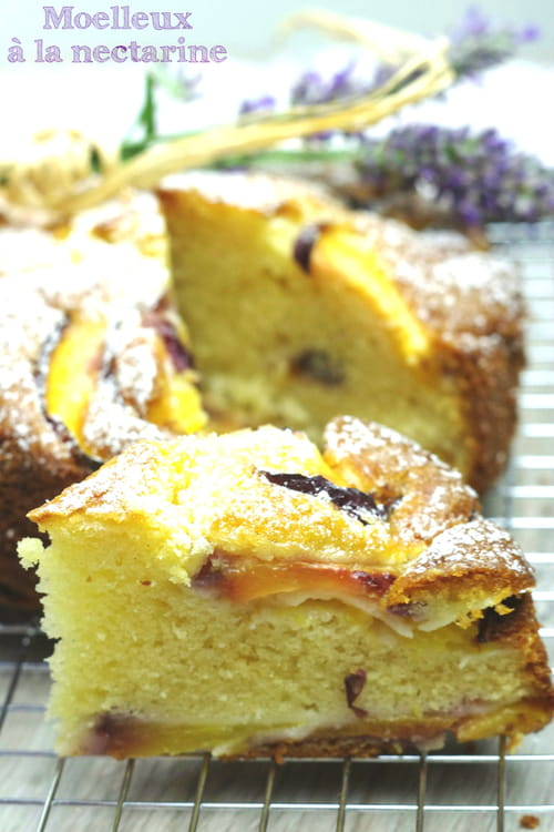 Moelleux à la nectarine : la recette facile