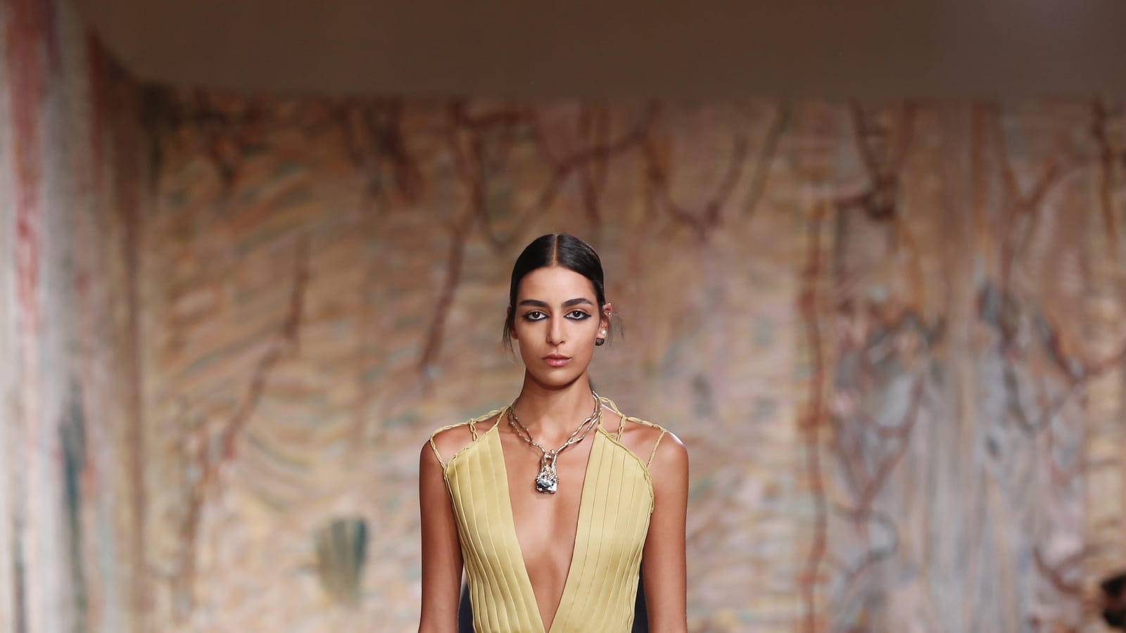 Look 65