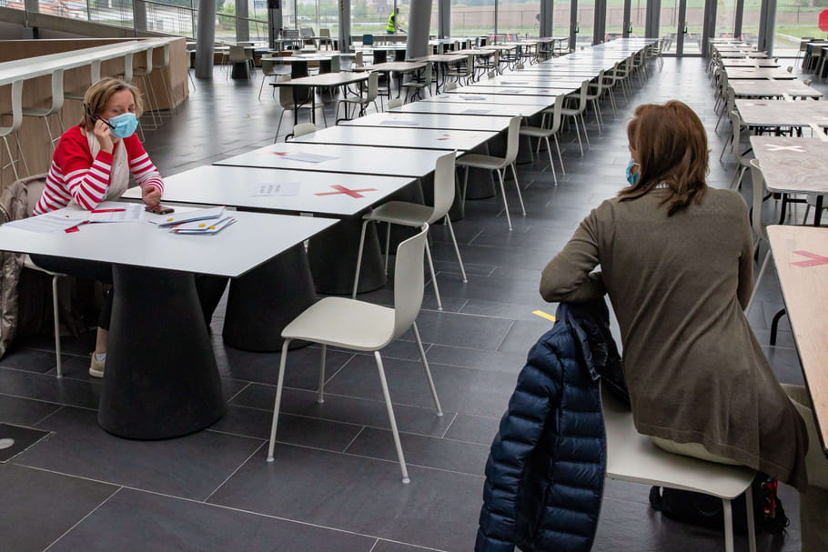 Retour au travail : 4m2, Vitres, Masque, WC, Machine à café... nouvelles règles