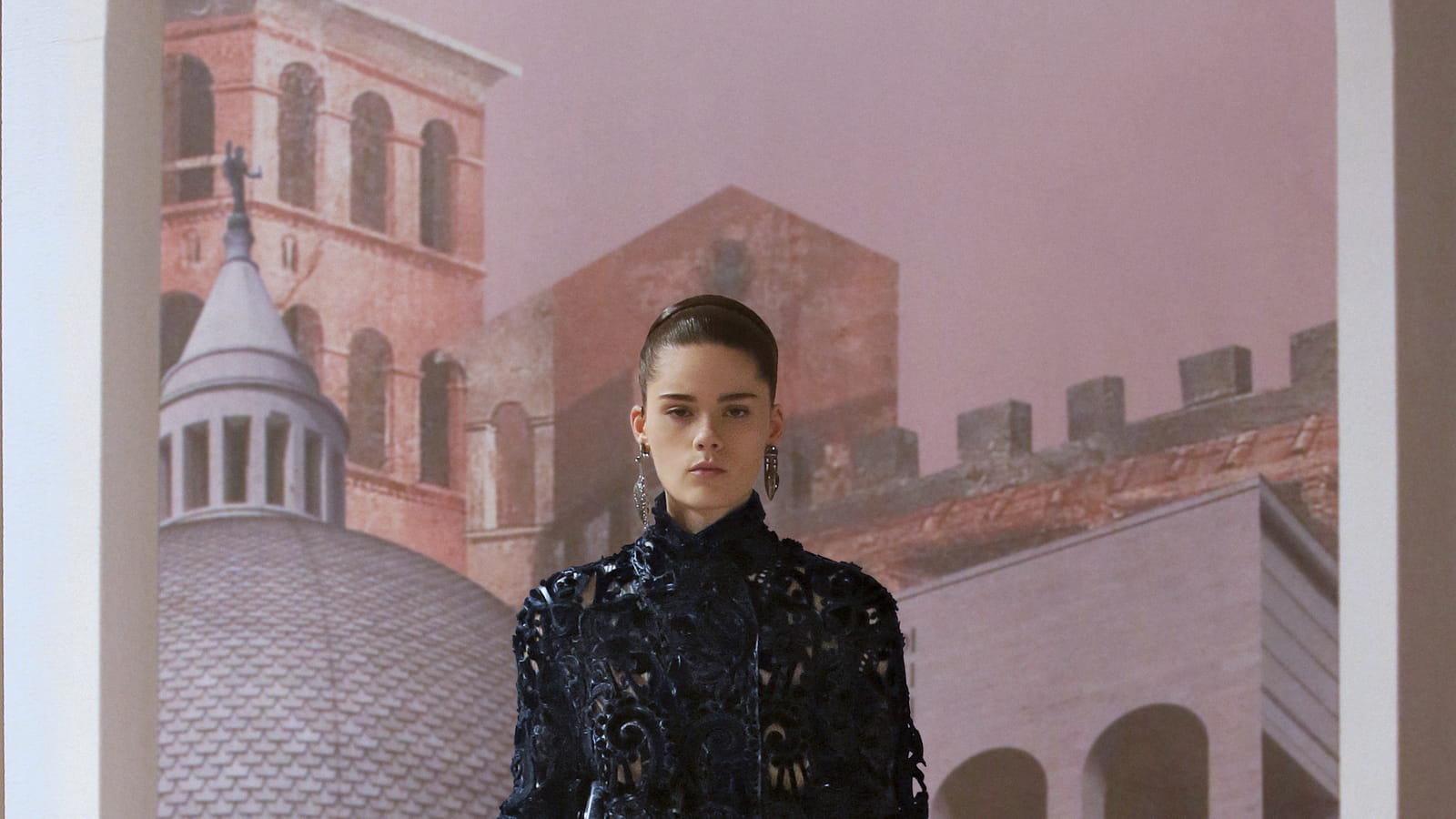 Look 28