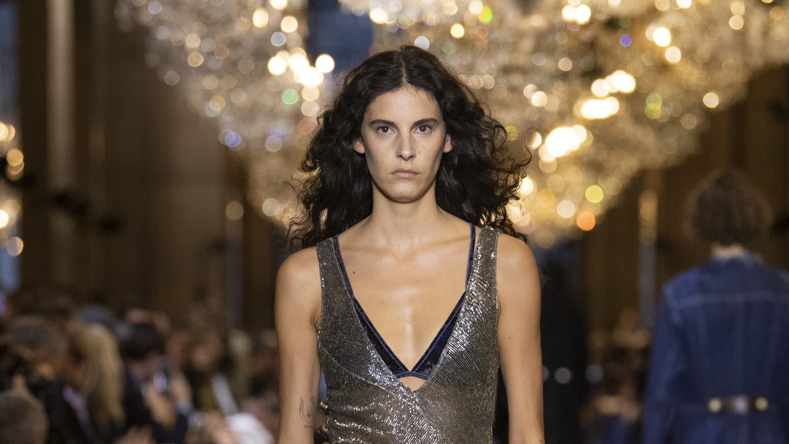 Look 17