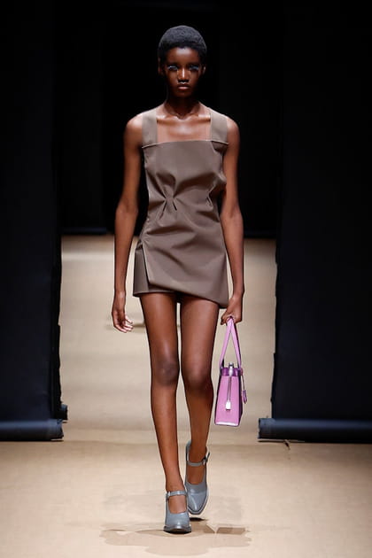 Look 19&nbsp;du d&eacute;fil&eacute; Prada