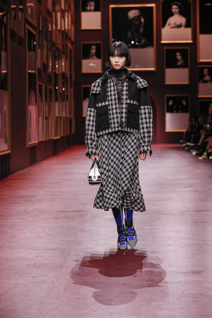 Look 42&nbsp;du d&eacute;fil&eacute; Dior