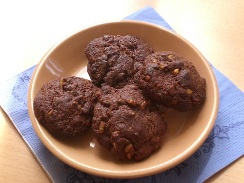 Cookies au chocolat et éclats de noix : la recette facile
