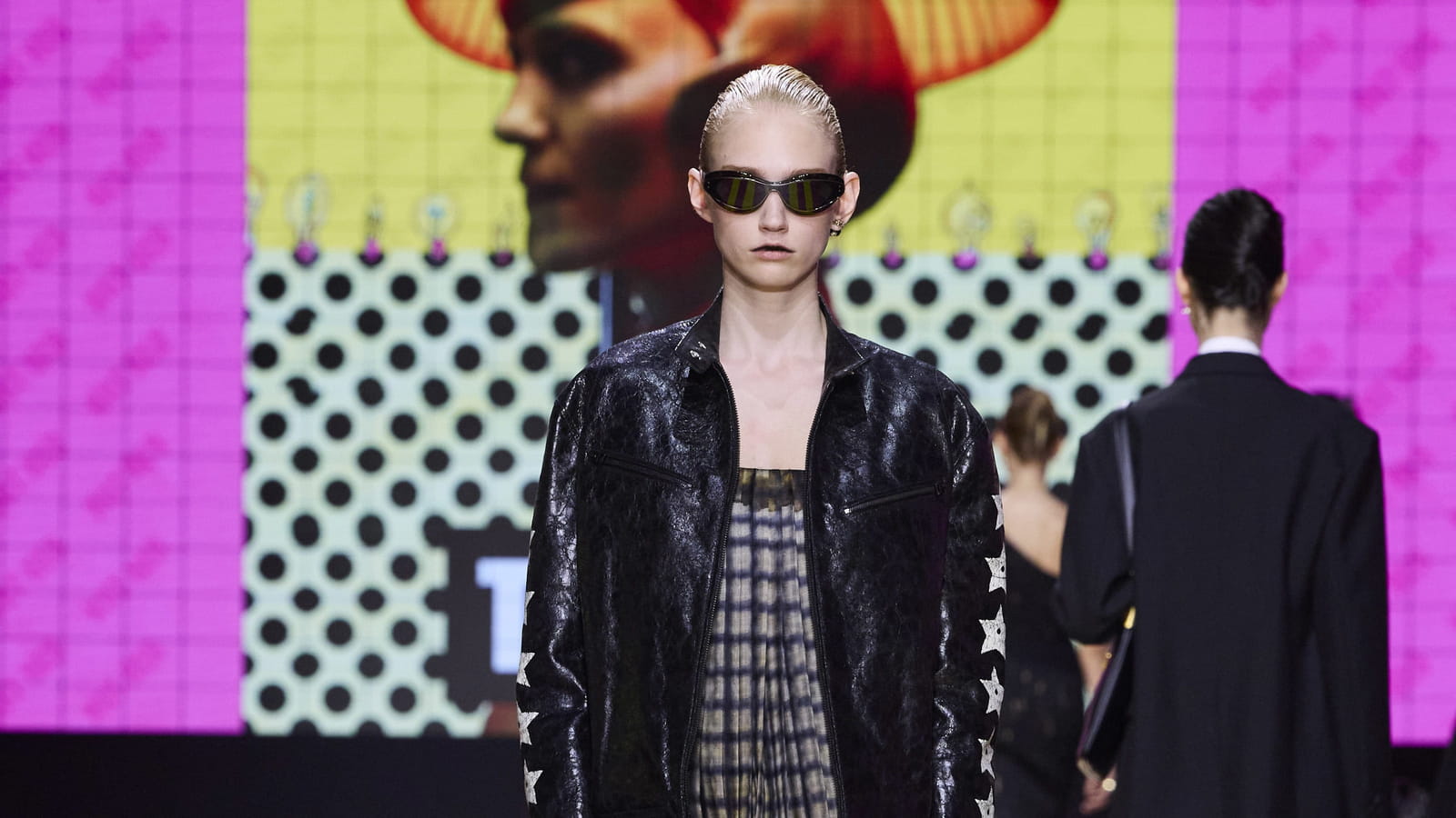Look 34