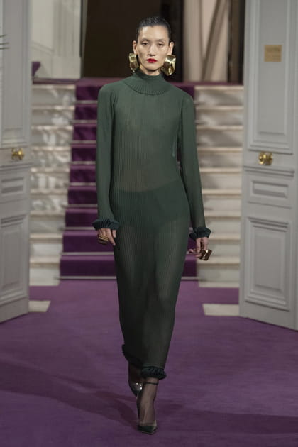 Look 34&nbsp;du d&eacute;fil&eacute; Valentino haute couture printemps-&eacute;t&eacute; 2024