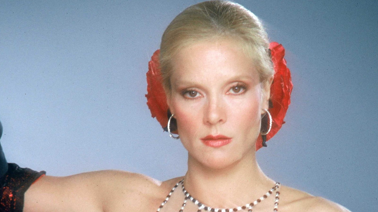 Sylvie Vartan et son chignon plaqué