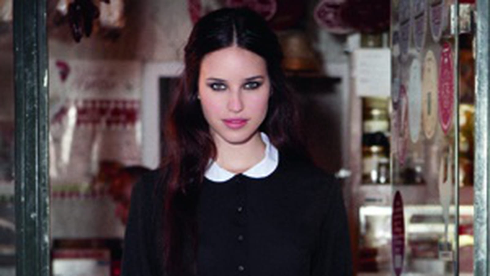 Robe noire de One Step 