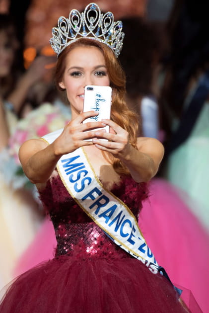 Miss France 2018 : les dessous du sacre de Maëva Coucke du Nord-Pas-de-Calais
