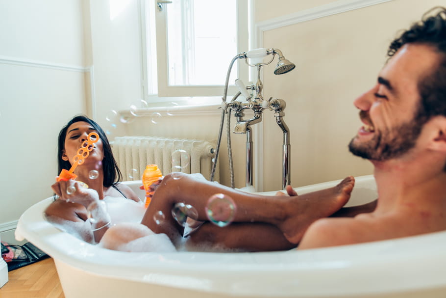 Bien faire l'amour dans une baignoire