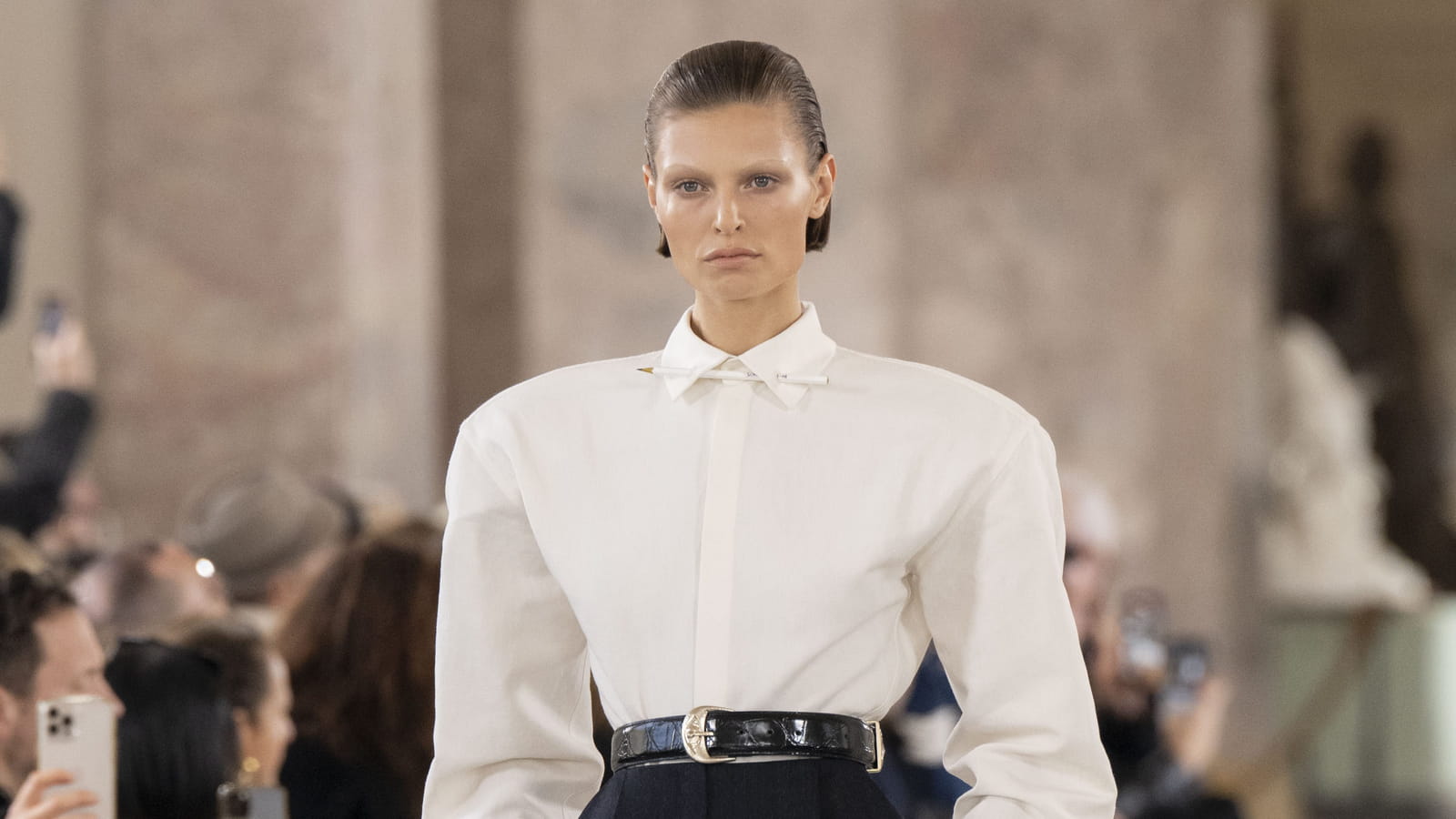 Look 15 du défilé Schiaparelli
