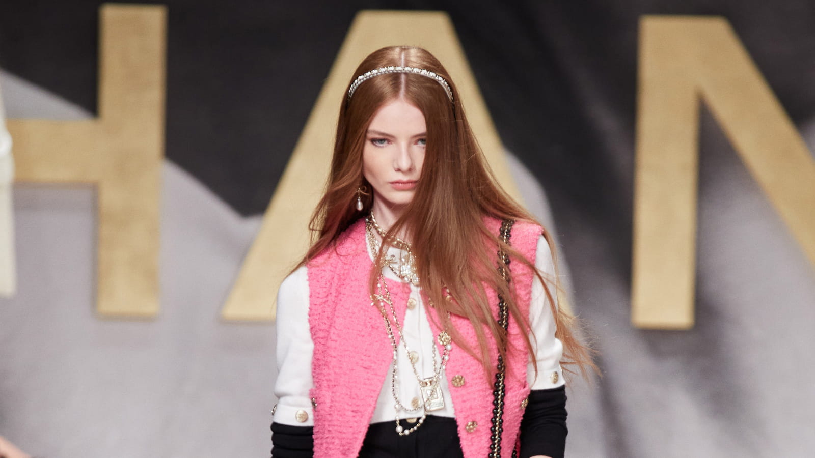 Look 45